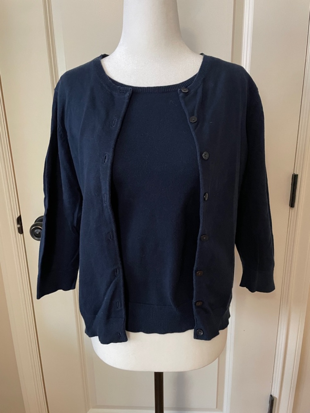 Cropped sweater set